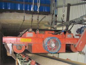 自卸除鐵器 ,華陽(yáng)機(jī)械,金屬探測(cè)儀